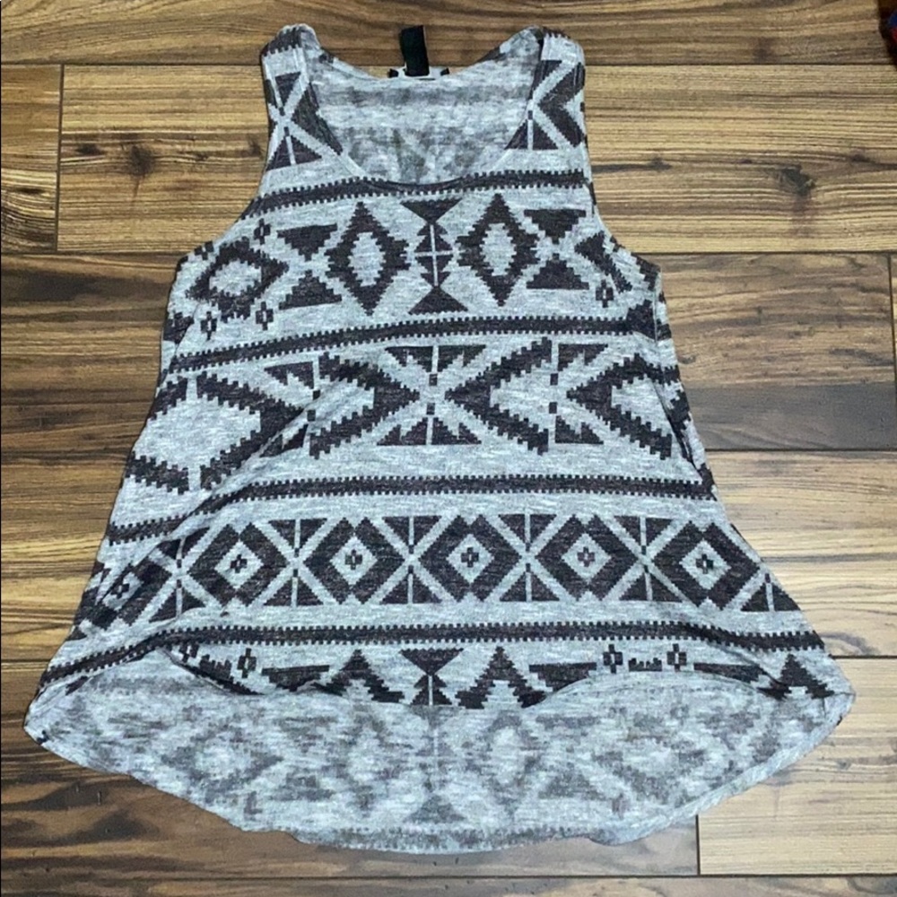 🔹4/$20🔹 Forever 21 Tank Top
